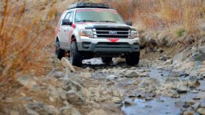 2016 Ford Expedition Off Roading